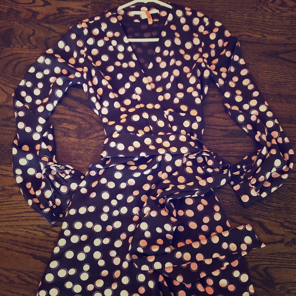 Diane Von Furstenberg wrap dress size 0